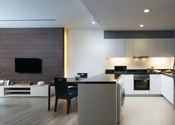 Shama Sukhumvit Hotel 4*